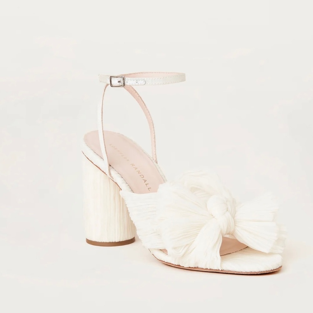LOEFFLER RANDALL Camellia Pearl Pleated Bow Heel
